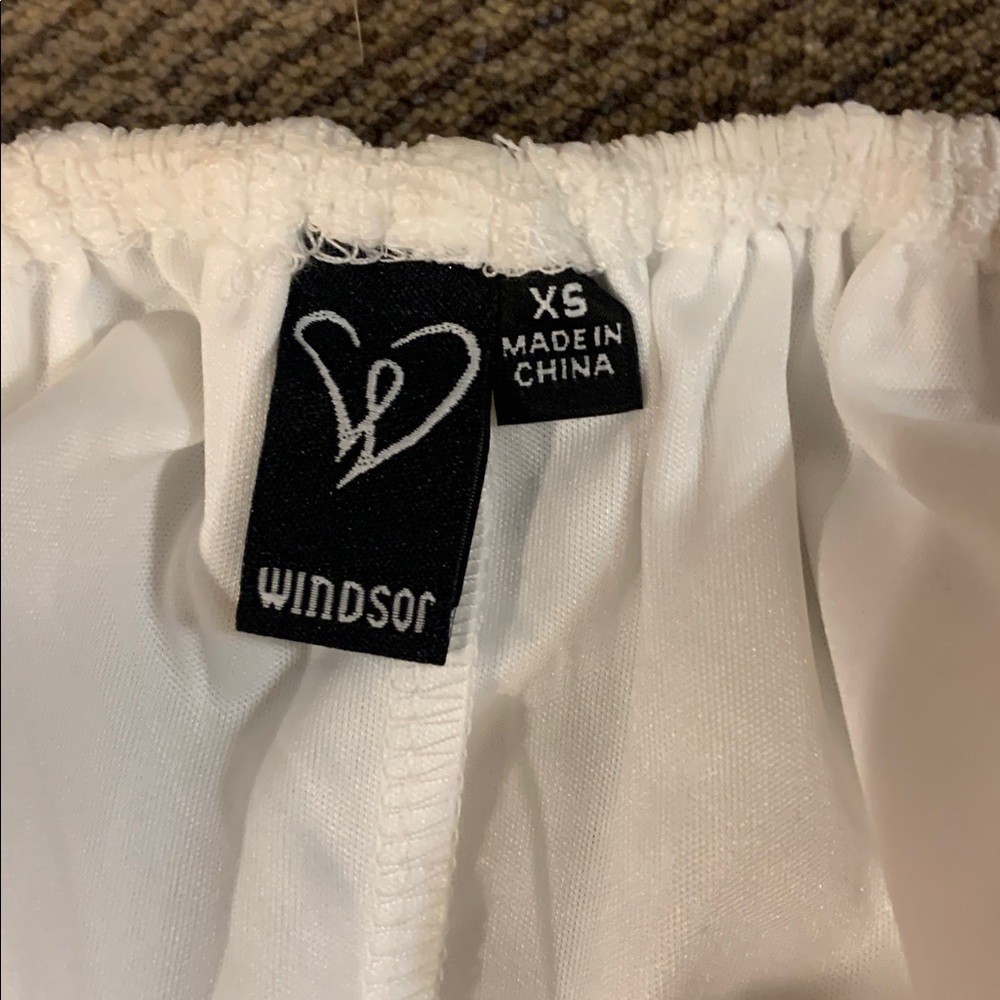 Windsor White Ruffled Dress - Picture 2 of 11